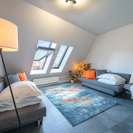 Lumina Swietego Mikolaja 아파트